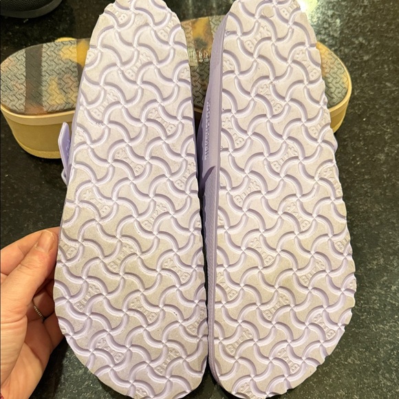 Birkenstock Purple Gizeh Essential sandals - Picture 4 of 6
